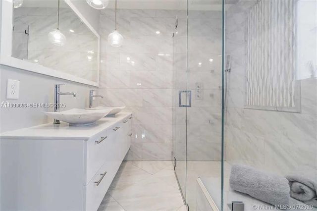 1731 NE 172nd St 0, North Miami Beach, FL 33162