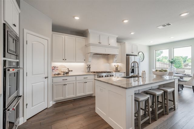 720 Uplands Drive, Northlake, TX 76226