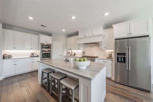 720 Uplands Drive, Northlake, TX 76226