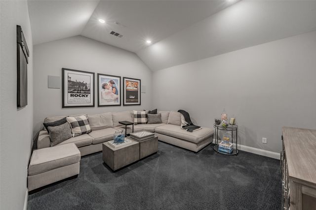 720 Uplands Drive, Northlake, TX 76226