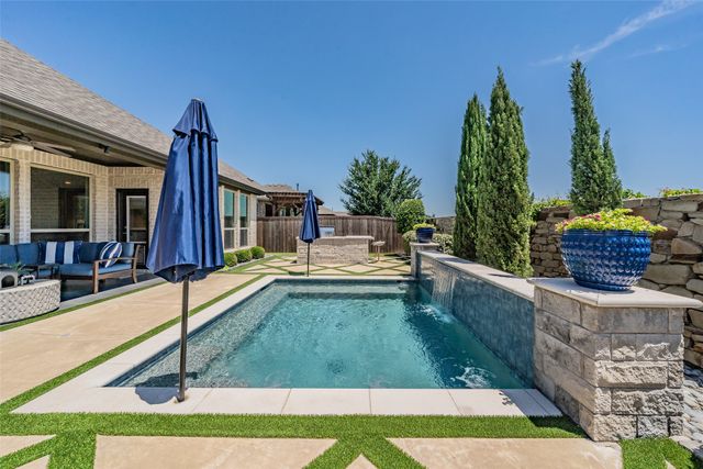 720 Uplands Drive, Northlake, TX 76226