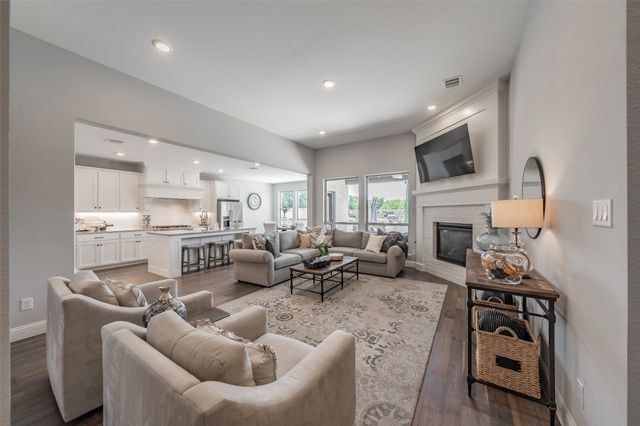 720 Uplands Drive, Northlake, TX 76226