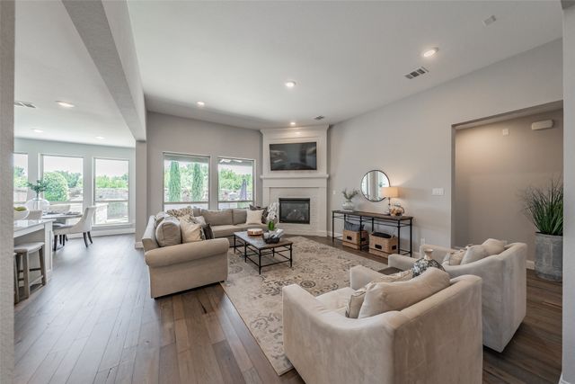 720 Uplands Drive, Northlake, TX 76226