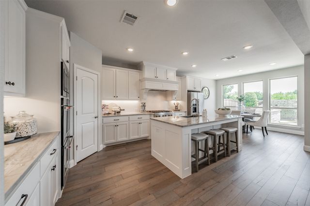 720 Uplands Drive, Northlake, TX 76226