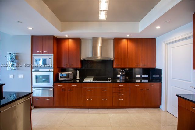 6000 Island Blvd 2602, Aventura, FL 33160