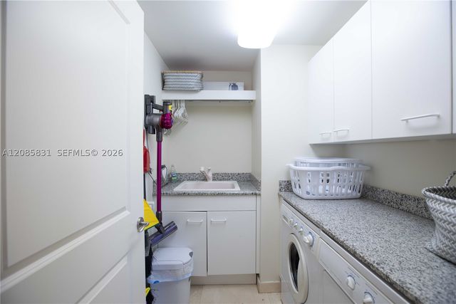 6000 Island Blvd 2602, Aventura, FL 33160