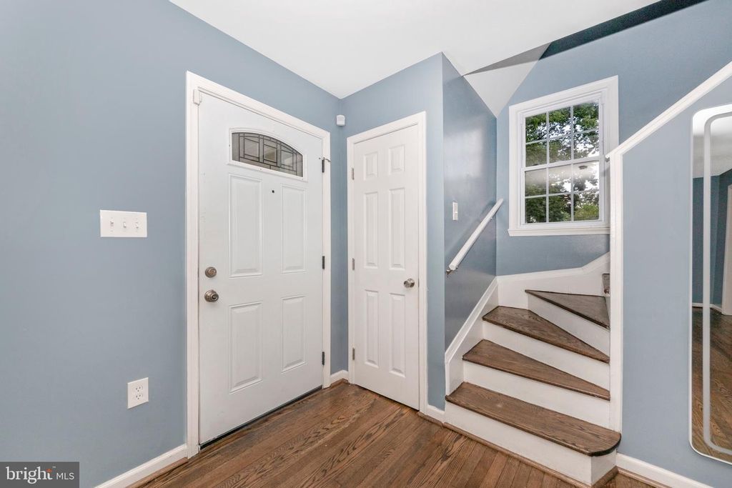 5104 OAKLAND WAY, Suitland, MD 20746
