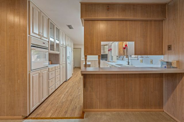 1003 Royal Lane, Graham, TX 76450