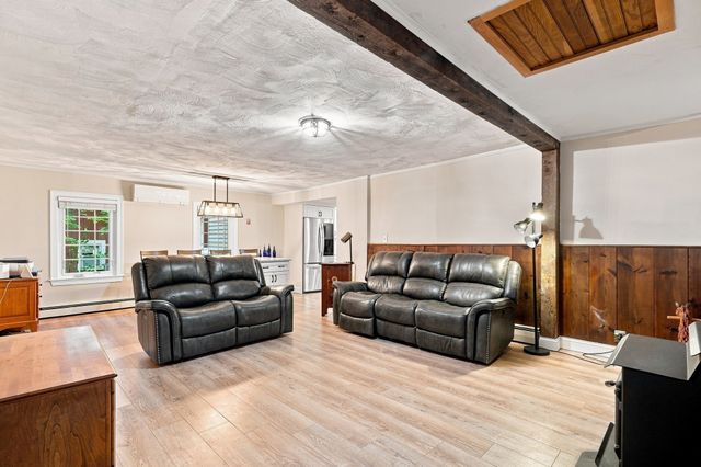 7 Bridal Path, Ashburnham, MA 01430