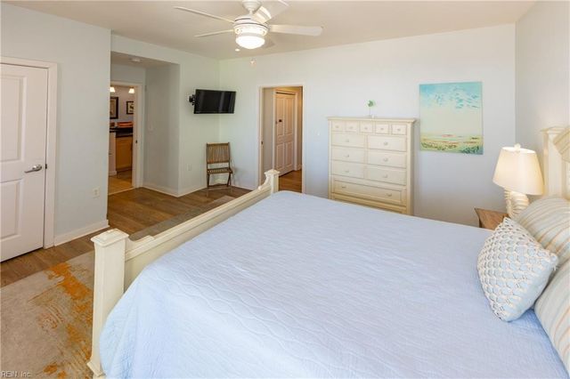 3738 Sandpiper RD B106, Virginia Beach, VA 23456