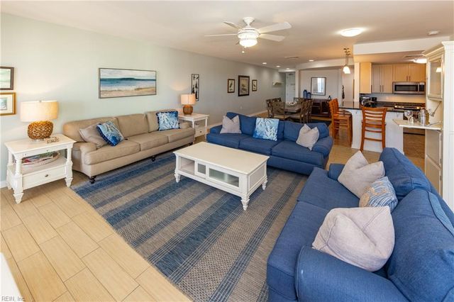 3738 Sandpiper RD B106, Virginia Beach, VA 23456