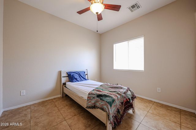 2300 E MAGMA Road 79, San Tan Valley, AZ 85143
