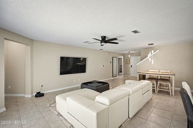 4948 BIG PINE Drive, Jacksonville, FL 32218
