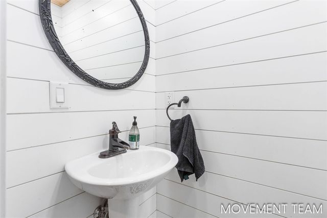 11559 Williams Road, Montague, MI 49437
