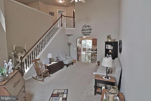 1353 FIELDSTONE DR, Mount Joy, PA 17552