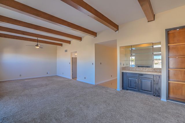 425 Pinon Creek Road SE, Albuquerque, NM 87123