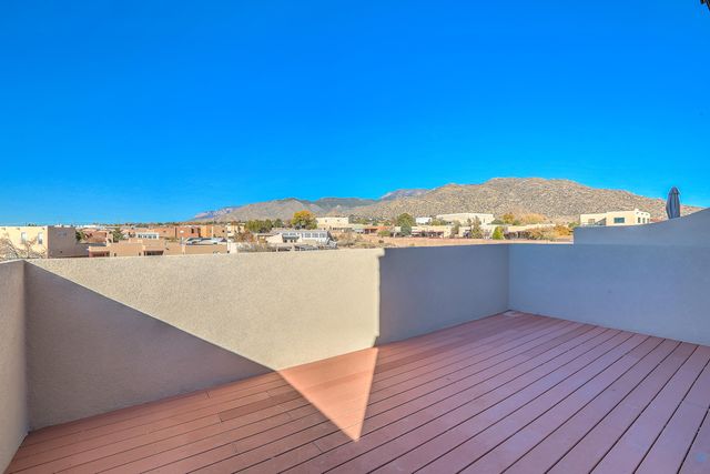 425 Pinon Creek Road SE, Albuquerque, NM 87123