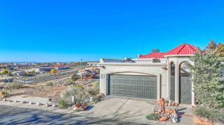 425 Pinon Creek Road SE, Albuquerque, NM 87123