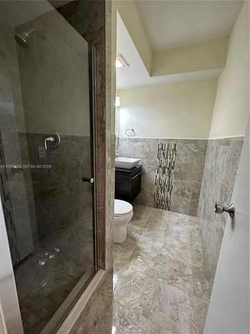 2115 NE 37th Dr 131, Fort Lauderdale, FL 33308