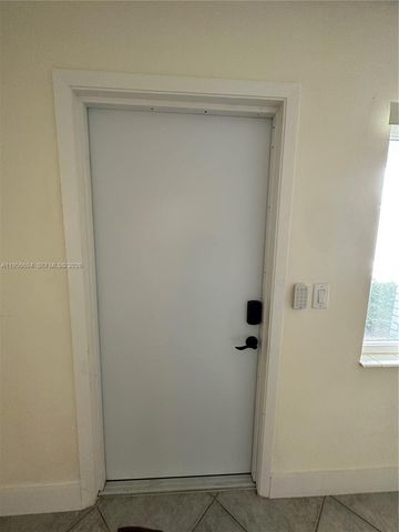 2115 NE 37th Dr 131, Fort Lauderdale, FL 33308