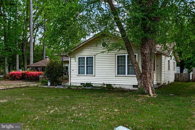 797 FOREST GROVE RD, Colonial Beach, VA 22443