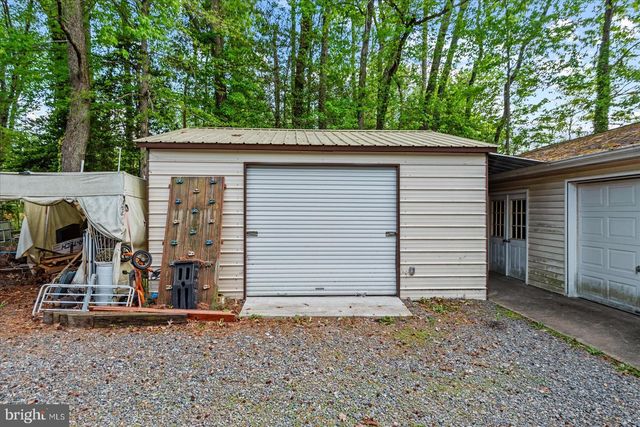 797 FOREST GROVE RD, Colonial Beach, VA 22443