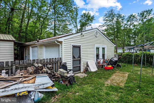 797 FOREST GROVE RD, Colonial Beach, VA 22443