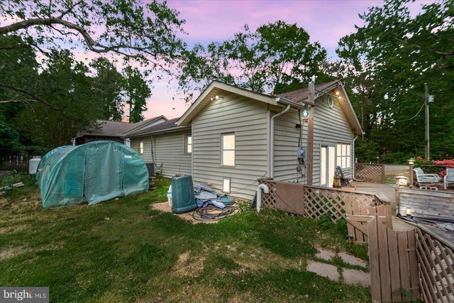 797 FOREST GROVE RD, Colonial Beach, VA 22443