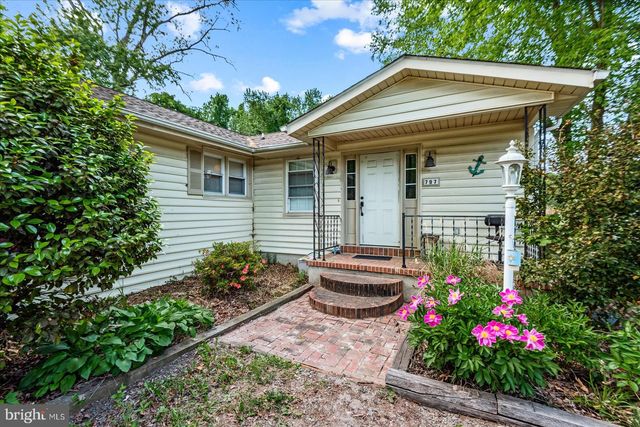 797 FOREST GROVE RD, Colonial Beach, VA 22443