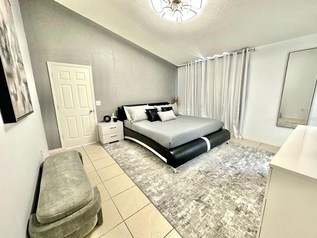 50989 HIGHWAY 27 333, Davenport, FL 33897