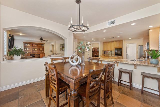 708 Taylor St, Folsom, CA 95630