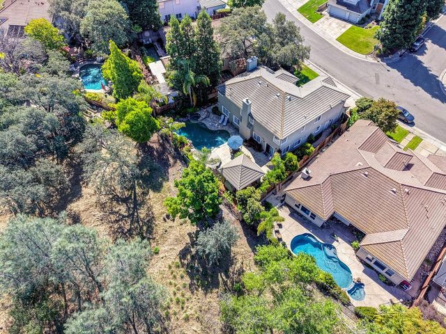 708 Taylor St, Folsom, CA 95630