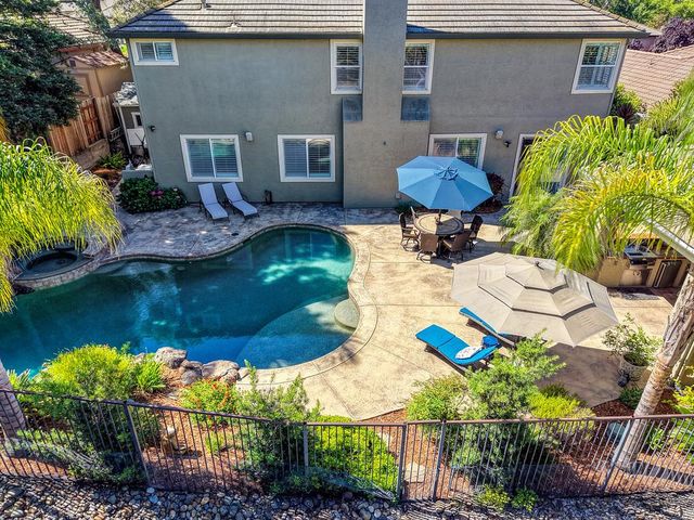708 Taylor St, Folsom, CA 95630