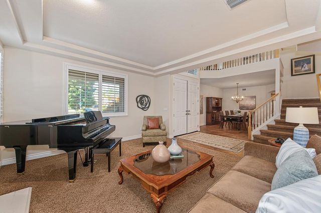 708 Taylor St, Folsom, CA 95630