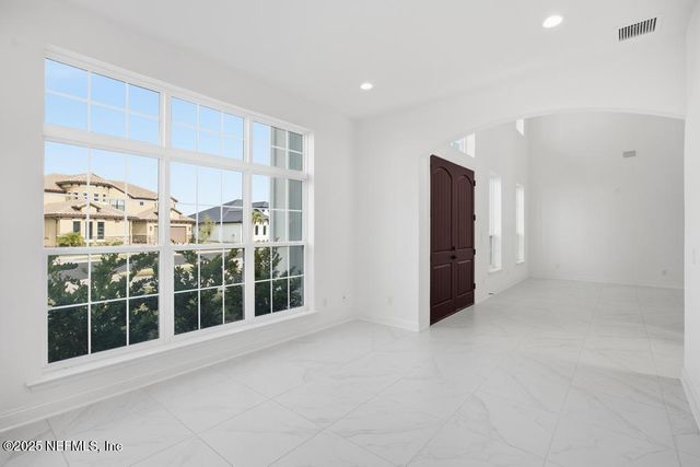 3137 SPIRO Circle, Jacksonville, FL 32246