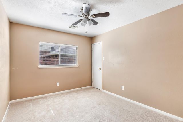 1519 Sandy Park Drive, Kingwood, TX 77339