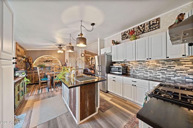 610 W VALLERI ANN Road, Paulden, AZ 86334