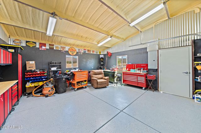 610 W VALLERI ANN Road, Paulden, AZ 86334