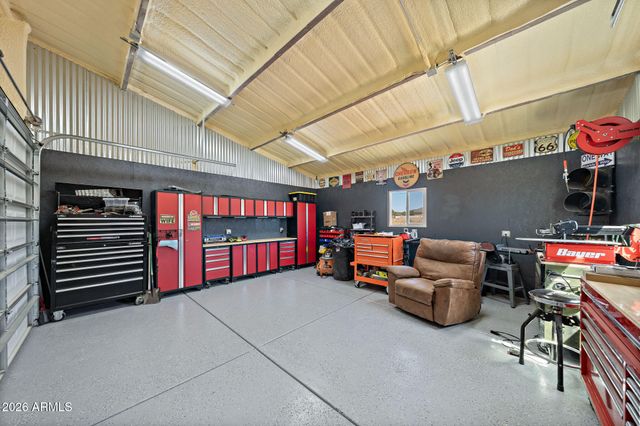 610 W VALLERI ANN Road, Paulden, AZ 86334