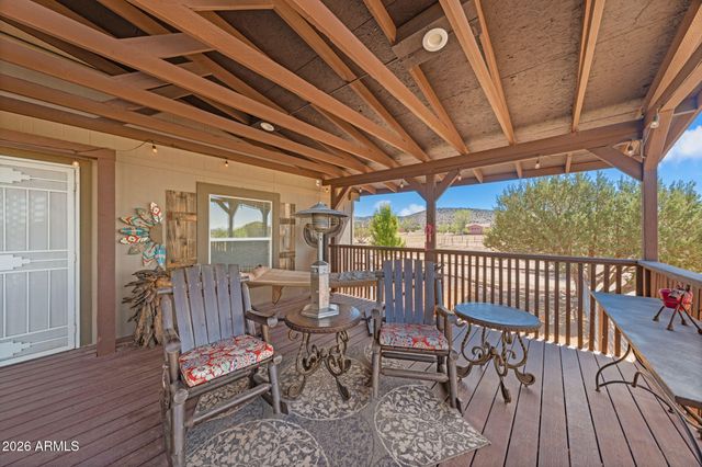 610 W VALLERI ANN Road, Paulden, AZ 86334