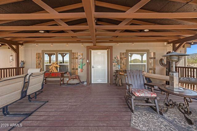 610 W VALLERI ANN Road, Paulden, AZ 86334