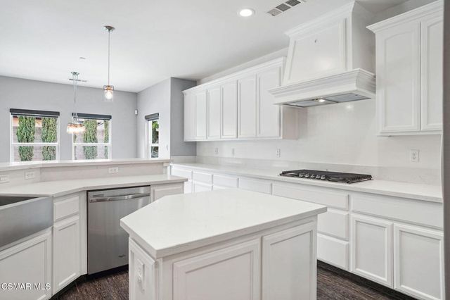12407 Trackside Drive, Bakersfield, CA 93312