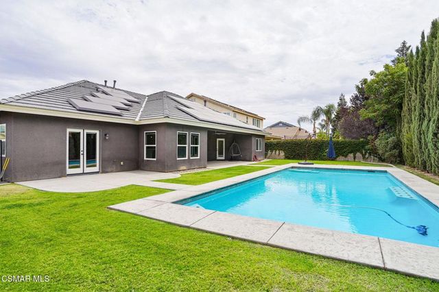 12407 Trackside Drive, Bakersfield, CA 93312