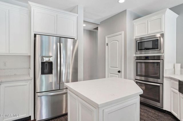 12407 Trackside Drive, Bakersfield, CA 93312