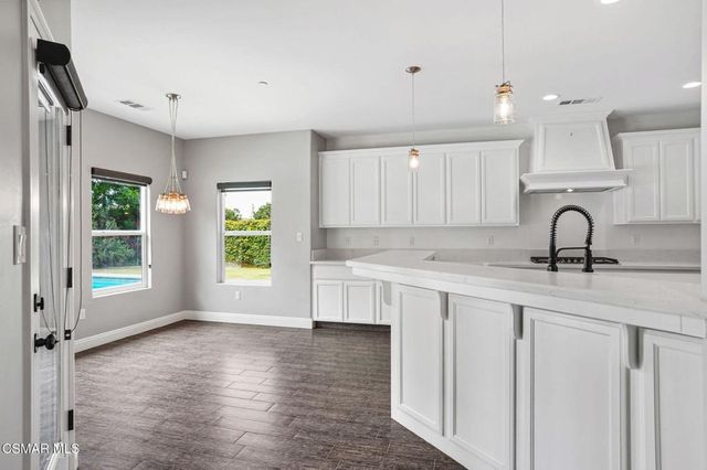 12407 Trackside Drive, Bakersfield, CA 93312
