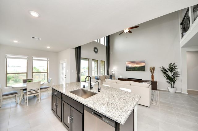 1334 Wild Mustang Trail, Richmond, TX 77406