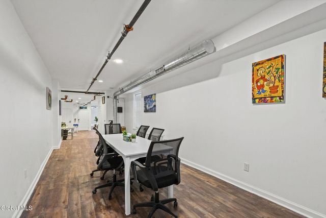 402 Broadway, Albany, NY 12207