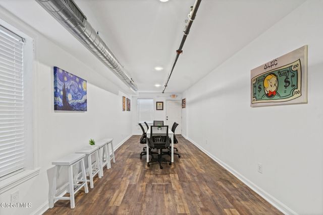 402 Broadway, Albany, NY 12207