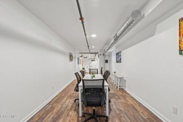 402 Broadway, Albany, NY 12207