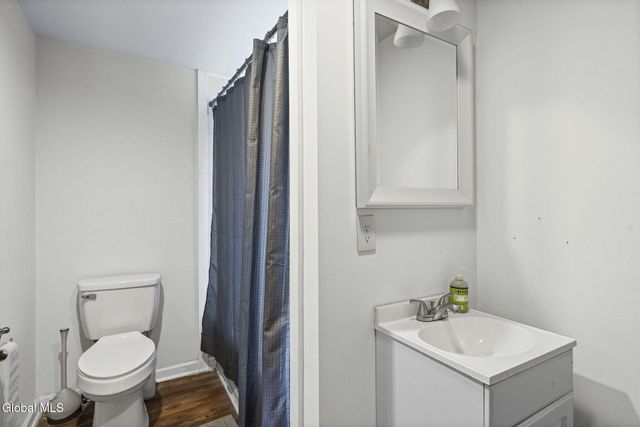 402 Broadway, Albany, NY 12207